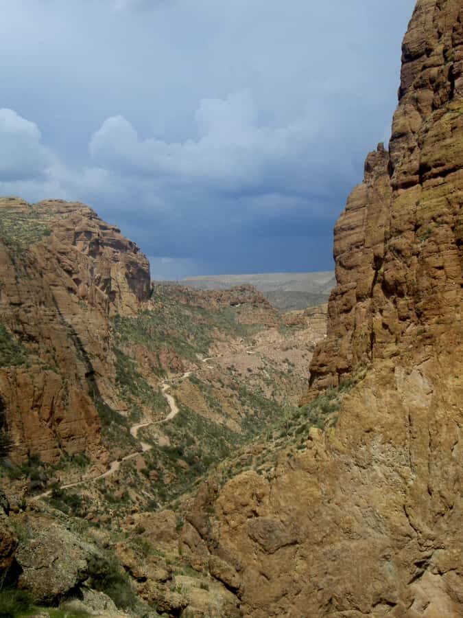 Apache Trail w/Dolly Steamboat Day Tour - Historic Highway: where a first desert road became four desert lakes