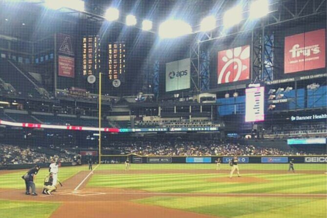 Arizona Diamondbacks Baseball Game Ticket at Chase Field - Inside the stadium: Assigned seating and your view