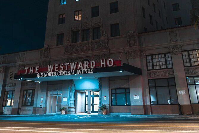 Central Phoenix Screamix Ghost Tour - Meeting point at Chase Tower and how to plan your night