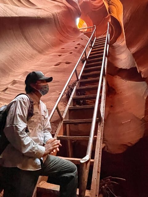 From Phoenix: Antelope Canyon & Horseshoe Bend Day Trip - Group size of 12: what small means when you’re in tight places