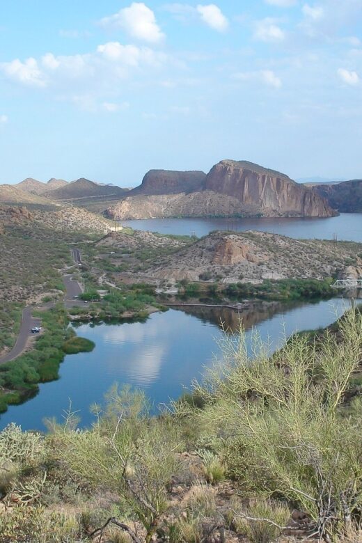 From Phoenix: Apache Trail & Dolly Steamboat Day Trip - Dolly Steamboat on Canyon Lake: the 90 minutes that make the day feel special