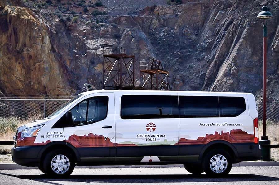 From Phoenix: Grand Canyon, Sedona, and Oak Creek Day Trip - Grand Canyon South Rim: How the Stops Work for Real Sightseeing
