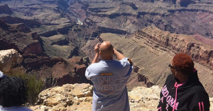 From Phoenix: Grand Canyon with Sedona Day Tour - Rolling toward the South Rim: the Sonoran Desert and Coconino National Forest drive