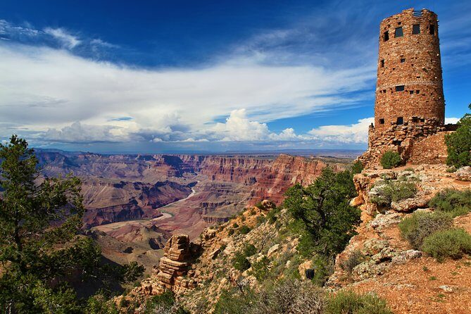Grand Canyon with Sedona and Oak Creek Canyon Van Tour - Oak Creek Canyon: scenery you pass through (not a big shopping loop)