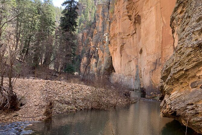 Guided backpacking and hiking trip on Arizona’s Mogollon Rim - Safety and guide style with a WFR and CPR
