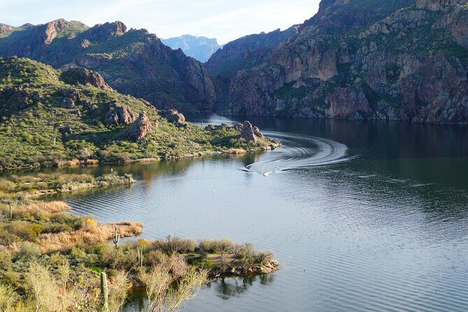Guided Hike: Saguaro Lake View - Difficulty and elevation: When moderate is still work