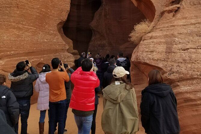 Horseshoe Bend and Antelope Canyon Day Tour from Phoenix - Who should book this day tour from Phoenix