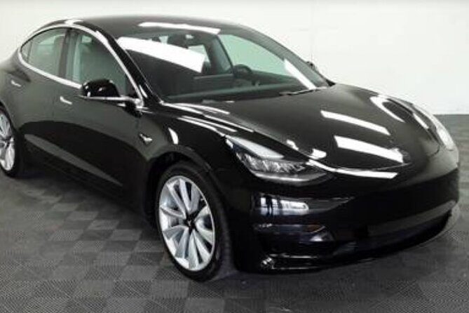 Luxury Private Tesla Transfer from Phoenix Airport to Hotels - Model 3 vs Model Y: The Tesla Details That Actually Matter
