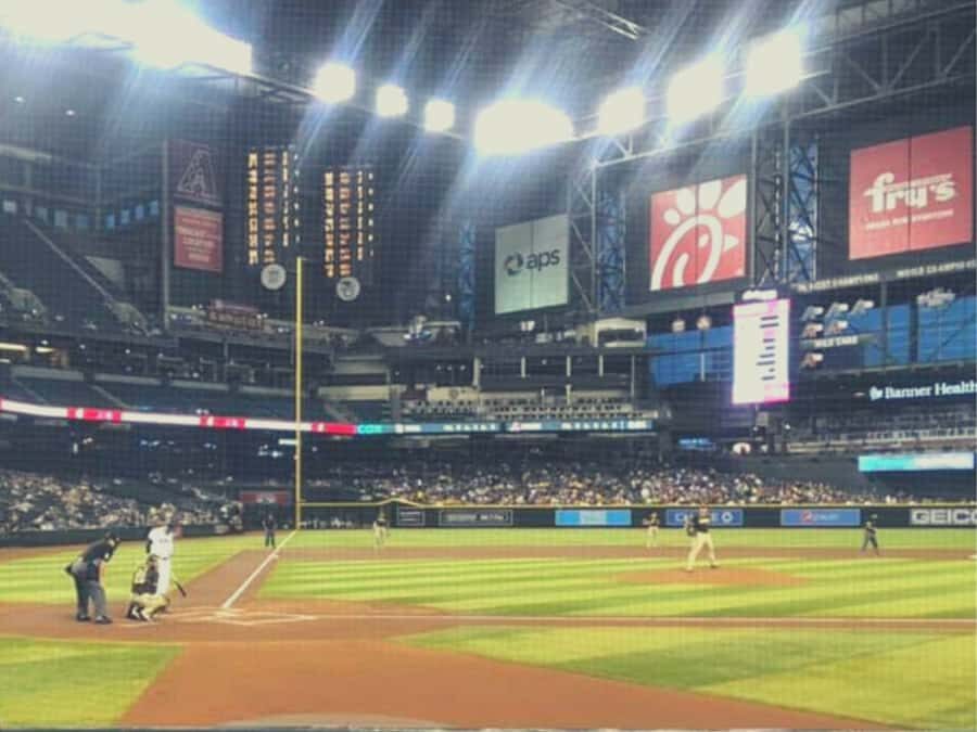 Phoenix: Arizona Diamondbacks Baseball Game Ticket - Chase Field Turns Desert Baseball Into Real Comfort