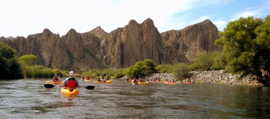 Phoenix: Self-Guided Kayaking Trip to Foxtail - At Saguaro Lake Guest Ranch: check-in and the short orientation that sets you up
