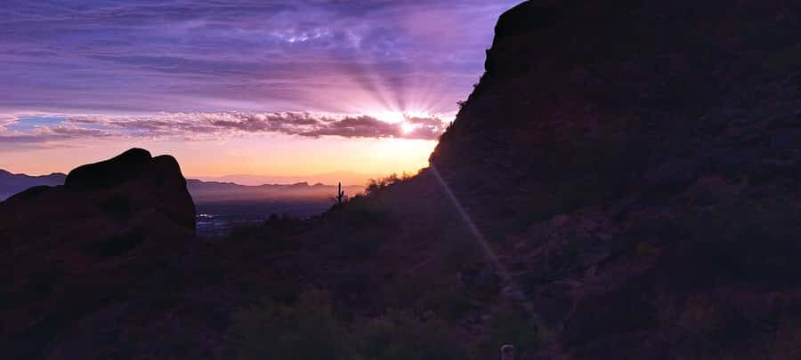 Phoenix: Spectacular Sunrise Guided Hike | Beautiful Views! - Getting there: Starbucks patio start and early-morning routing