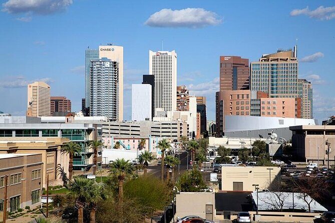 Private Transfer: Sky Harbor Airport PHX to Phoenix by Sedan Car - Flight tracking and the up-to-60-minute delay buffer