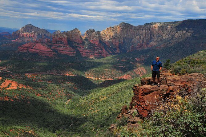 Sedona with Jerome and Montezuma Castle One-Day Van Tour - Comfort, Seats, and Sound: How to Choose the Best Spot on the Van